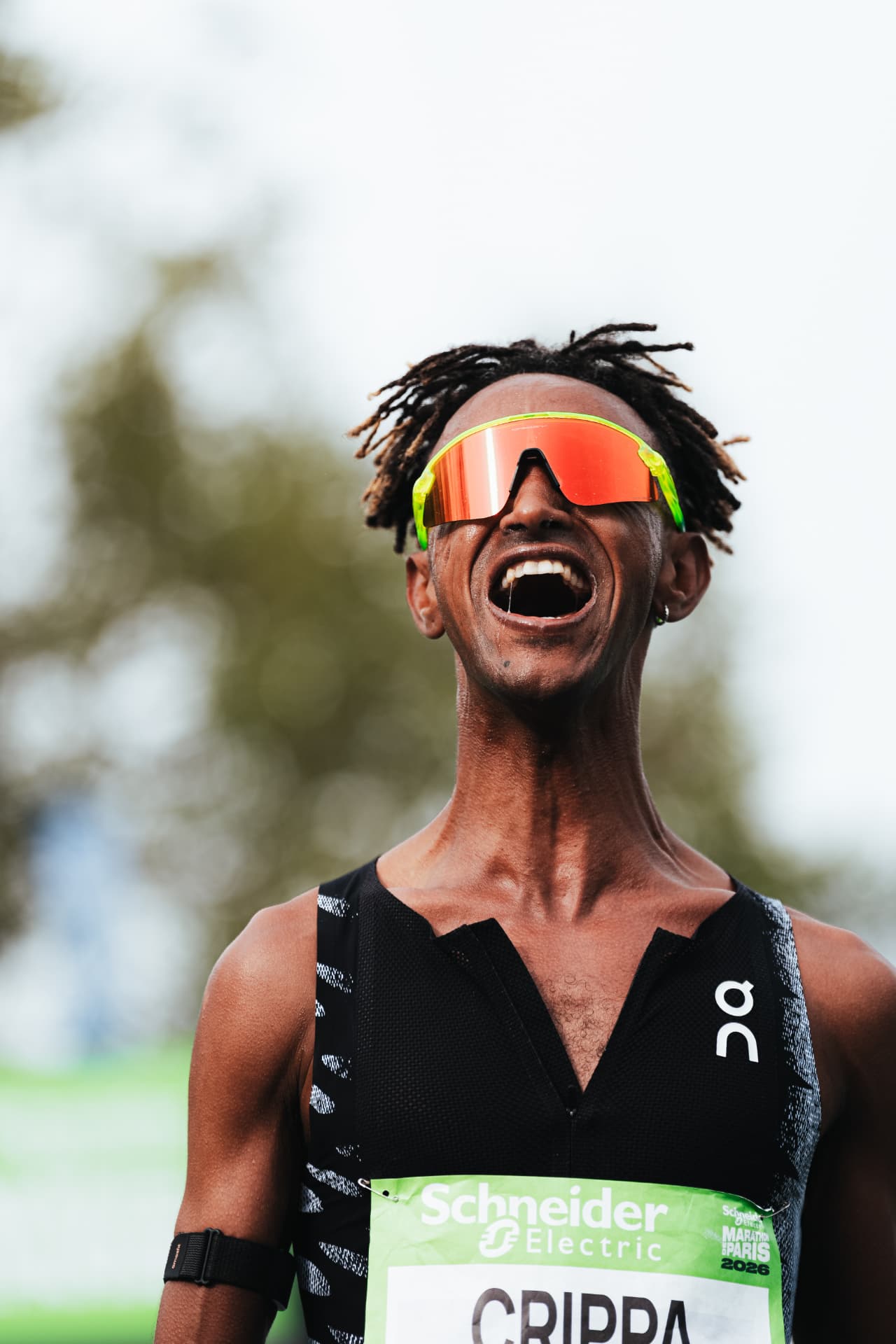 Yeman Crippa training on a dirt road in Kenya